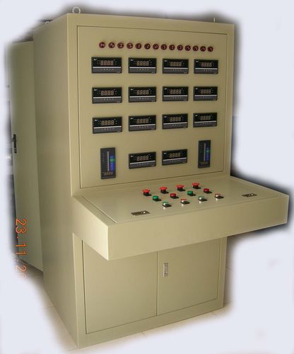 我公司的仪表盘和控制柜可以用于各种工业生产自动控制系统,如发电厂
